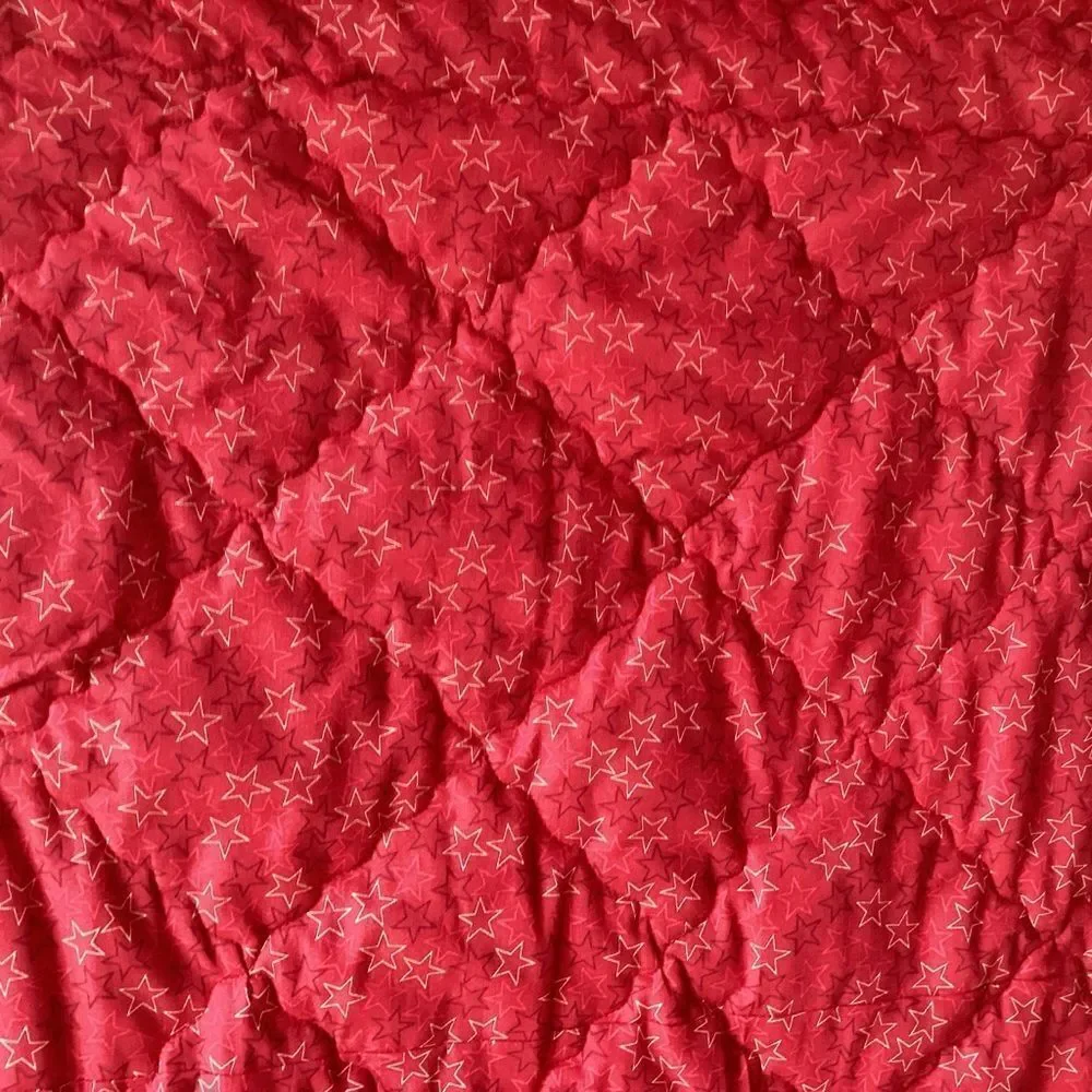 NWT. Hand Crafted  Dr. Seuss’ Cat in The Hat Lap Quilt
